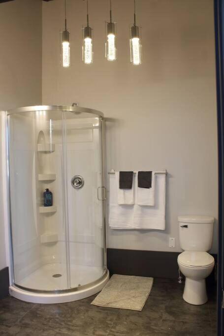 Suite #B, Industrial Styling, Ac Halifax Eksteriør billede