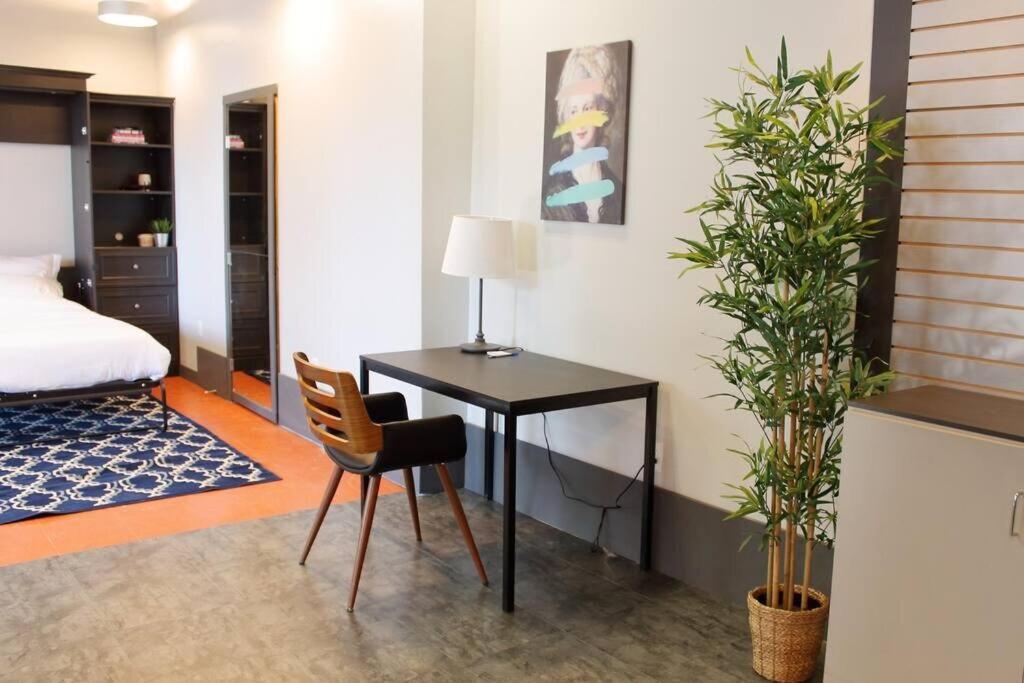 Suite #B, Industrial Styling, Ac Halifax Eksteriør billede